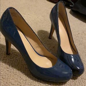 Navy heels